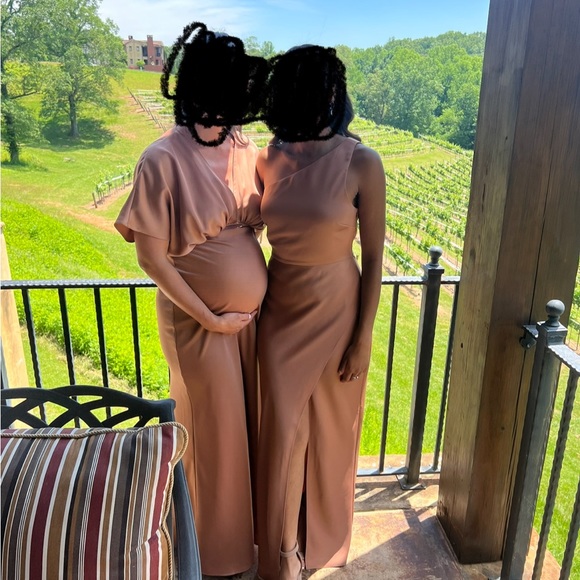 BHLDN Leila Deep-V Flutter-Sleeve Satin A-Line Gown-SAND DUNE-US 6/UK 10 - Picture 3 of 3